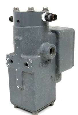 USED MOORE PRODUCTS 77-16 TRANSDUCER 7716 M73