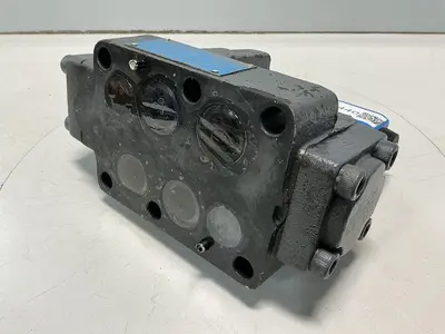 USED VICKERS DG4V-3-6C-M-U-HL7-60