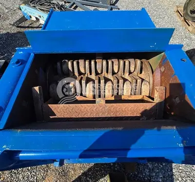 USED WILLIAMS C32 100HP HAMMERMILL
