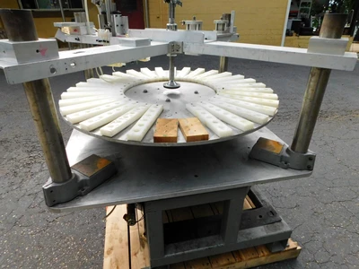 USED 4' ROTARY INDEXING TABLE 4' INDEXING TABLE