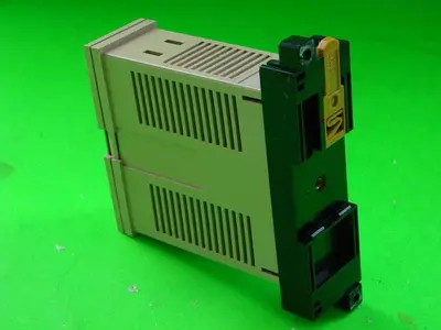 USED OMRON 3G2A3-ID411