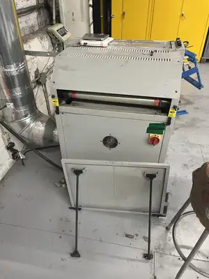 USED 1900 GRAPHIC WIZARD VIVIDCOATER XDC 530