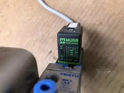 FESTO LR-D-MINI Pressure Regulator w/ MVH-5-1/8-B Solenoid Valve 28-145PSI