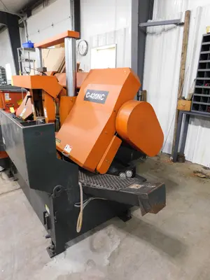 Used _UNKNOWN_ _UNKNOWN_ Horizontal Dual Column Band Saws Indiana US | Thompson Auctioneers #1322563