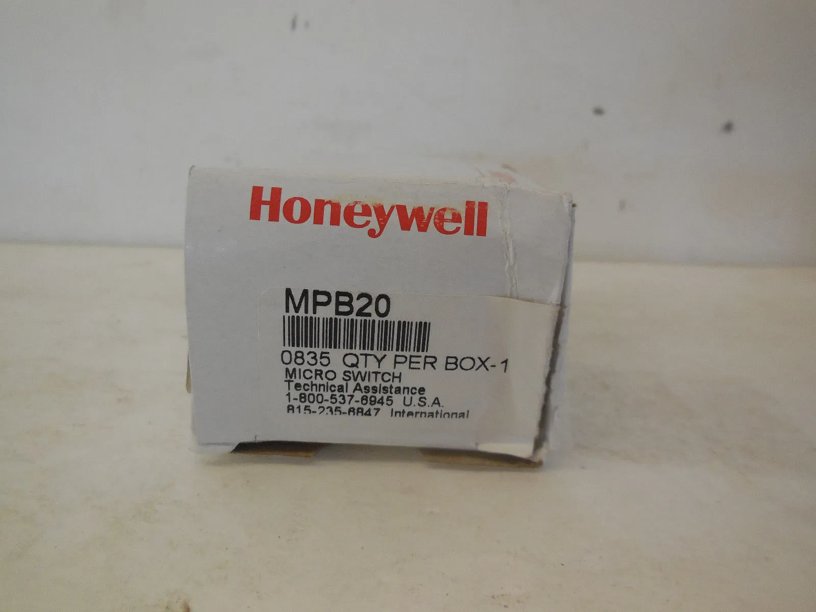 NEW HONEYWELL MPB20 RECEPTACLE
