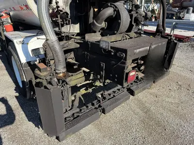 Used 1998 FORD F-SERIES F800 Tanker trucks Kentucky US | Proxy Equipment #1426118