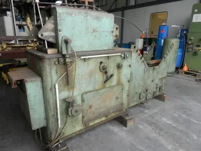 USED PRESS EQUIPMENT LTD DECOILER + STRAIGHTENER 180 X 5 MM