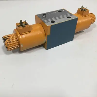 USED BOSCH 0 810 001 715