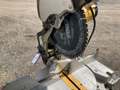 Used DEWALT 12” CHOP SAW Miter Saws Michigan US | Miedema Asset Management Group #1392791