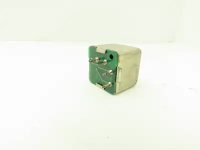 Cutler Hammer 5870A-6501 Isolated Triac Switch Relay Series A1