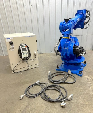 USED YASKAWA ES165D