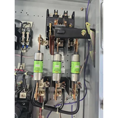 Used 50HP NEMA Size 3 Combination Motor Starter 100 AMP GE Controller