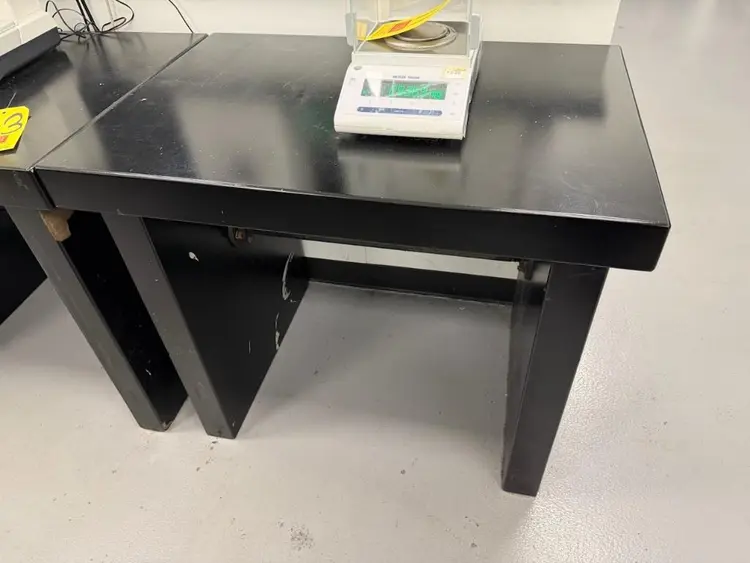 Used _UNKNOWN_ _UNKNOWN_ Furniture (Laboratory) Rhode Island US | Federal Equipment Company #1344249