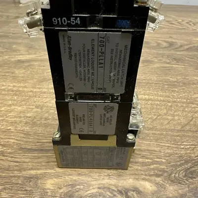 Used ALLEN-BRADLEY 700-P400A1 Miscellaneous Equipment (Electrical & Power) | Surplus Asset Holdings #1197855