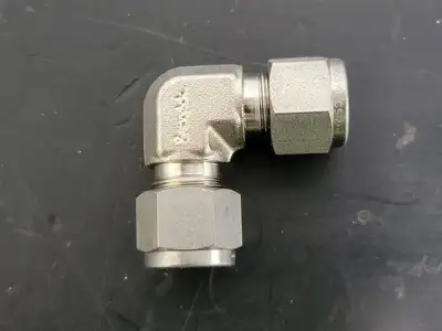 1/2", 90 Deg. Elbow