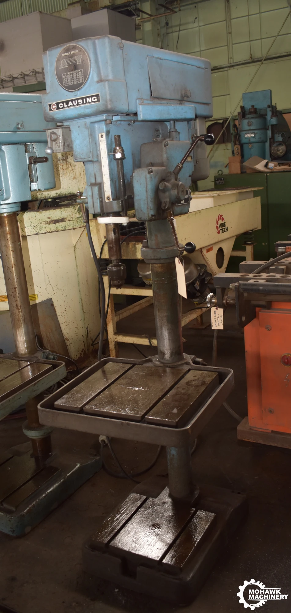 20" CLAUSING "2224" SINGLE-SPINDLE FLOOR-TYPE DRILL PRESS w/POWER DOWN FEED - ADJUSTABLE TABLE - #3 MT