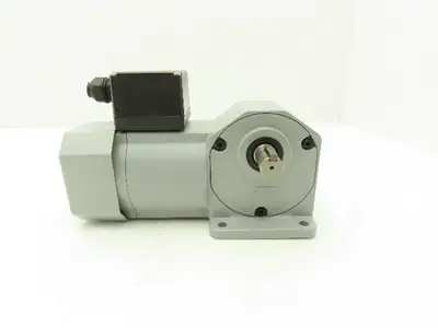 Nissei HLMN-18R-50-T90C GTR Inline Gearmotor 50:1 Ratio 90W 31rpm 220V 3PH