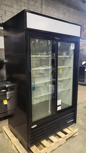 Used TRUE GDM-41-HC-LD Refrigeration Units British Columbia CA | Surrey Food Equipment #432538