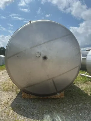 Used 2010 MUELLER 8,300 GALLON Stainless Steel Tanks New Jersey US | Perry Equipment #871224