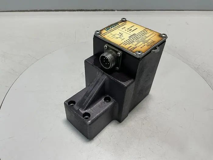 Used VICKERS EHST-3-FVF-30 Valves/Fittings Michigan US | Ideal Machinery #694920