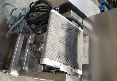 Liquid Egs depositor Air system pannel and conveyor #104984