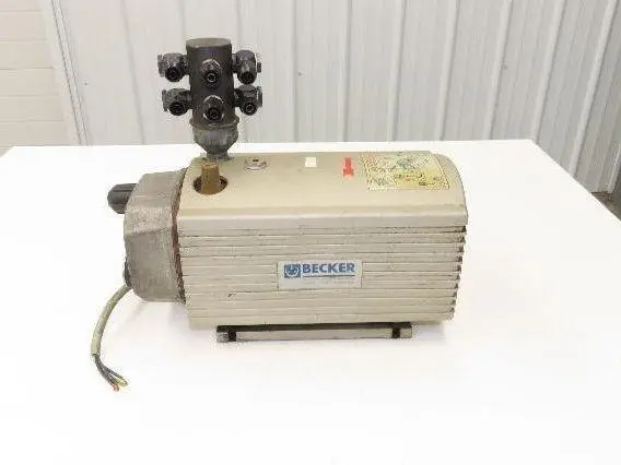 Used BECKER _UNKNOWN_ Vacuum Pumps | Arrow Industrial #563526