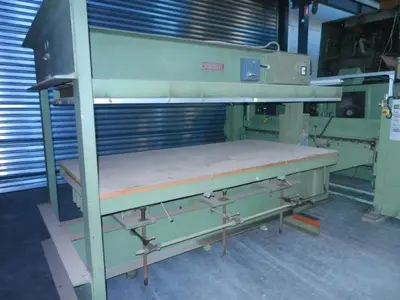 USED SCHUBERT HEATED PANEL PRESS 45 TON