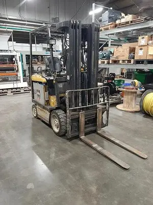 USED YALE ELECTRIC FORKLIFTS PACKAGE