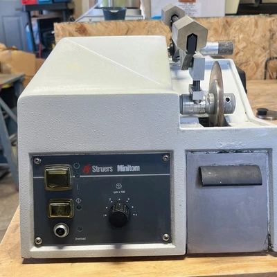 Item# L216 Struers Minitom Precision Diamond Saw