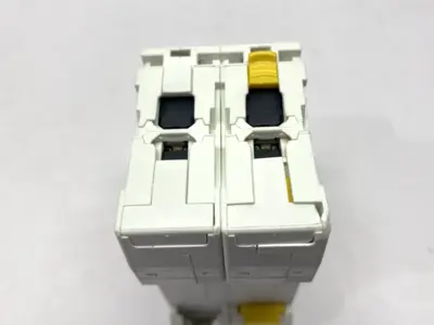 USED SCHNEIDER ELECTRIC A9F04210