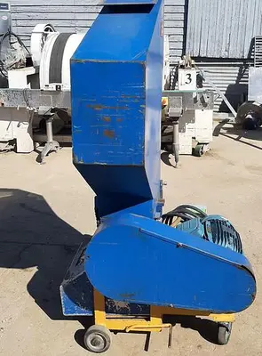 USED ANDERSON MOLDS 812