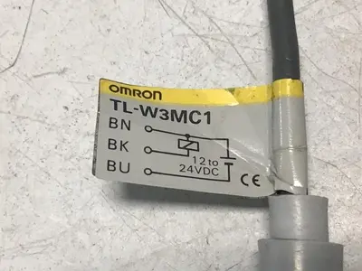 USED OMRON TL-W3MC1