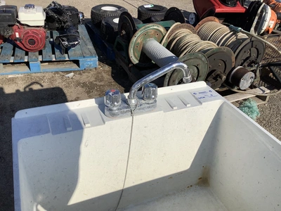Used _UNKNOWN_ _UNKNOWN_ Sinks Michigan US | Miedema Asset Management Group #1402665