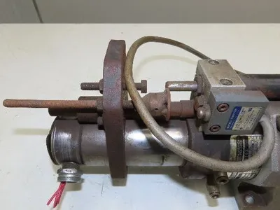 Drillunit DUSDS 810STP Drill Unit 3.93" Stroke 800 RPM w/Adj Hydro Checker
