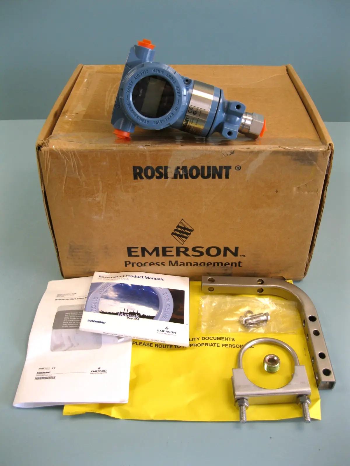 NEW Rosemount 3051 TG 3A 2B21AE5M5B4Q4