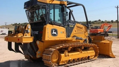 USED 2025 Deere 700 P-TIER XLT