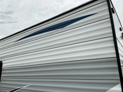 Used 2019 GULFSTREAM KINGSPORT 275FBG Campers, Caravans, Motorhomes Michigan US | Miedema Asset Management Group #1414688