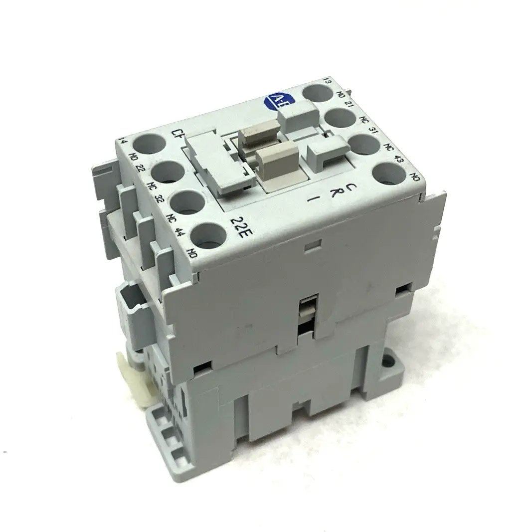 USED ALLEN-BRADLEY SER. A CONTROL RELAY 110/120V COIL 4-POLE
