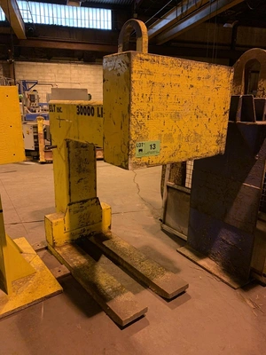 30,000 LBS X 48" ENGINEERED LIFTING TECHNOLOGIES SKID LIFTER