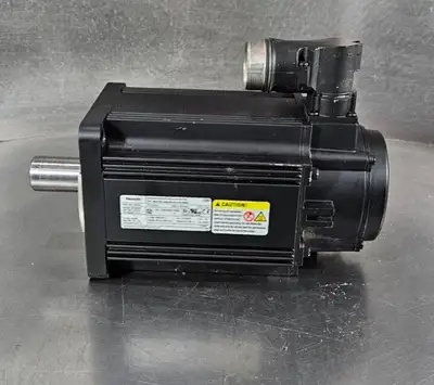 Rexroth MSK070C-0300-NN-M2-UG0-RNNN Servo Motor. Loc1F