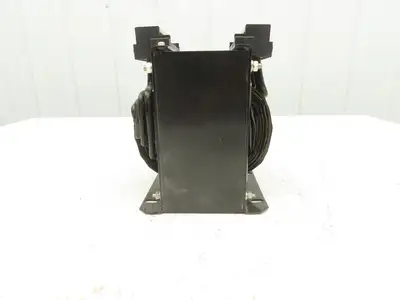Toyogiken Step-Down Transformer 1.5kVA Pri 200-210-220V Sec 100-105-110V 1PH