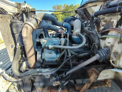 Used 1999 INTERNATIONAL 4700 LOW PROFILE T444E Box trucks Ohio US | Proxy Equipment #1378035
