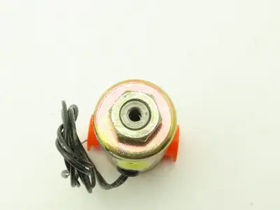 Honeywell Skinner 3139BBN1GN00 Solenoid Valve 3-Way NO 120V 100 PSI 1/8" NPT