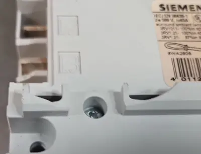 Siemens 3RV1917-4B 3-Phase Busbar Loc4B27