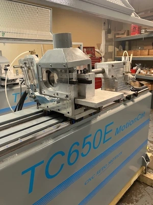 CNC AUTO-MOTION MOTIONCAT TC650E Woodworking Lathes | Norcal Machinery (5)