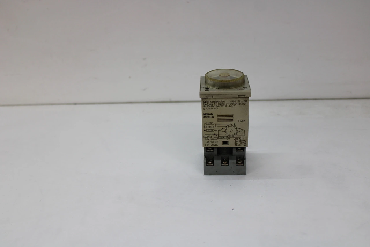 USED OMRON H3CR-A