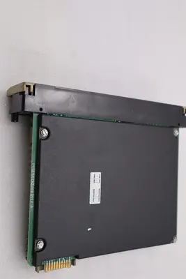 MODICON GOULD AS-B826-032 24V OUTPUT MODULE STOCK L-295