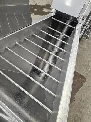 Used Rietz Screw Conveyor, 8.5” diameter x 132” long, 304 Stainless Steel