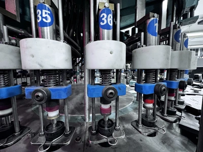 Used 1900 US BOTTLERS GV-36 Filling Machines Illinois US | Revelation Machinery #1295644