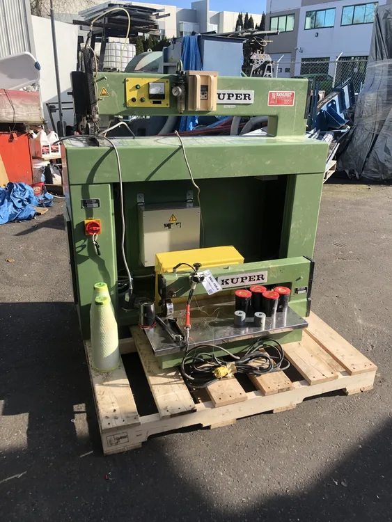 Used KUPER FWJ 900 Veneer Splicers British Columbia CA | Coast Machinery Group #1329365